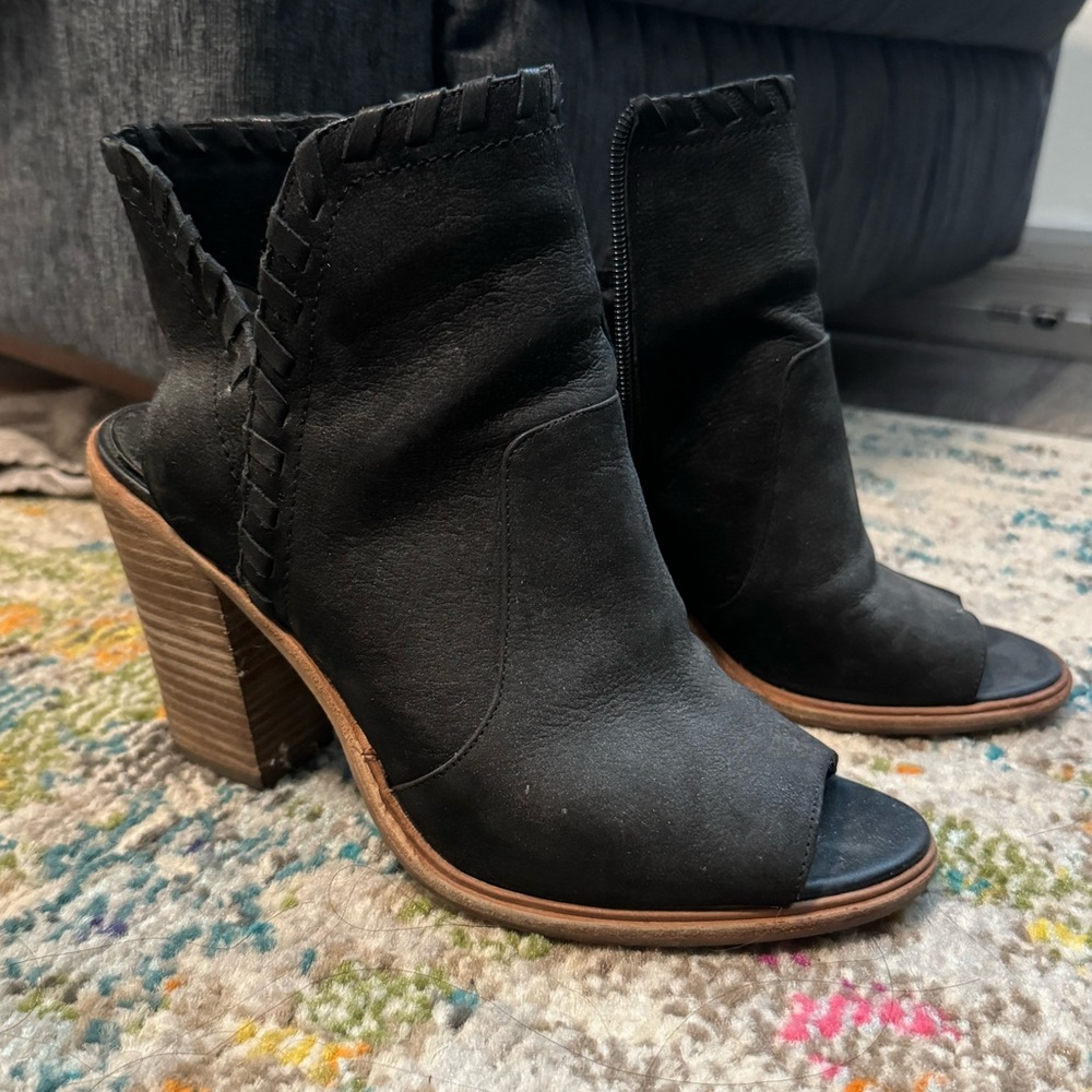 Vince Camuto booties